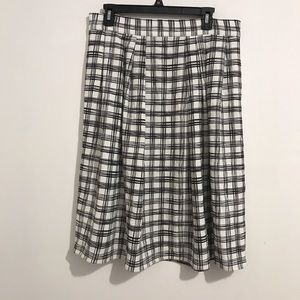 New York & company midi skirt